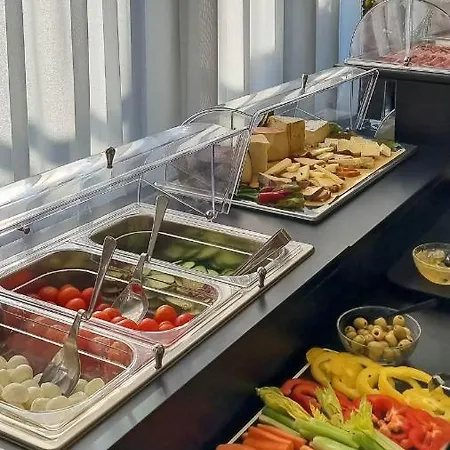 普契尼酒店 佩斯基耶拉德加达
