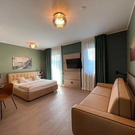 Puccini Hotel Peschiera del Garda