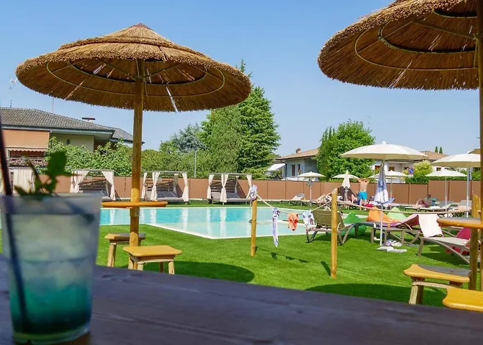 Ξενοδοχείο Puccini 3*