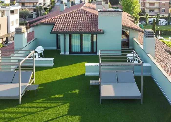 Puccini Ξενοδοχείο