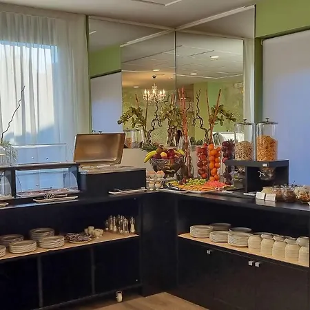 Puccini 3* Peschiera del Garda