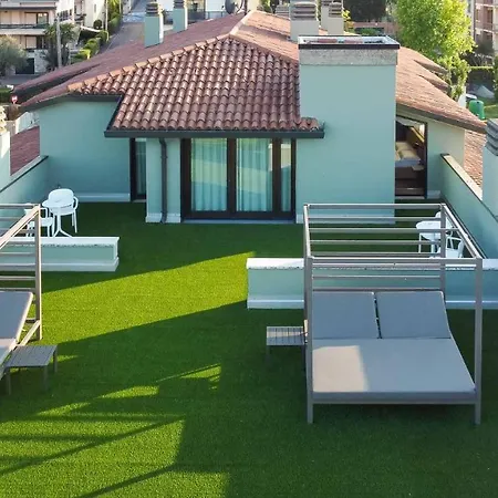 Puccini Hotel